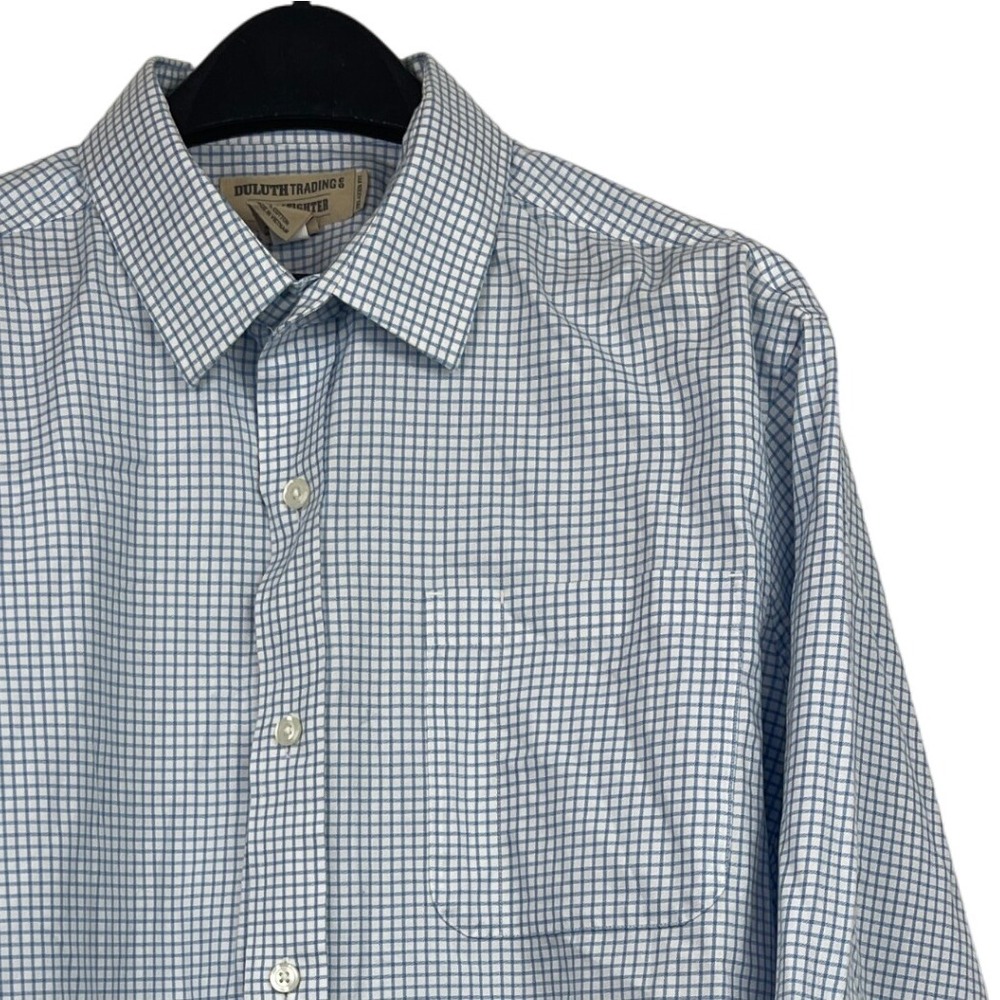 Duluth Trading Co Wrinklefighter Mens L Relaxed Long Sleeve Button Up Blue Check